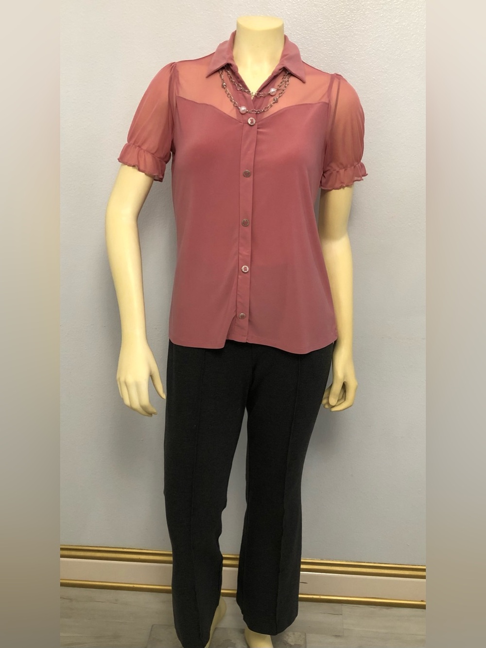 Adele & May Dusty Rose Button-Down Short Sleeve Blouse